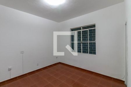 Suíte de casa à venda com 5 quartos, 300m² em Sagrada Família, Belo Horizonte