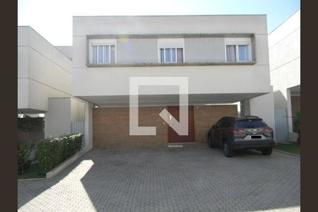 Casa à venda com 4 quartos, 280m² em Interlagos, São Paulo