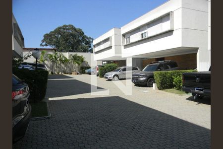 Casa à venda com 4 quartos, 280m² em Interlagos, São Paulo