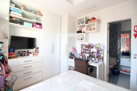 Casa de condomínio à venda com 203m², 4 quartos e 3 vagasSuíte 1