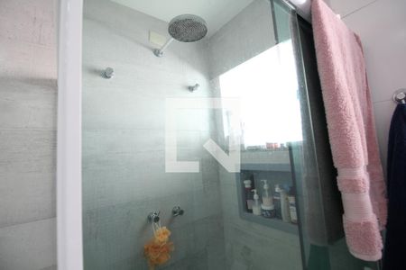 Casa de condomínio à venda com 203m², 4 quartos e 3 vagasSuíte 2 Banheiro