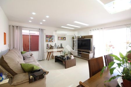 Sala de casa de condomínio à venda com 4 quartos, 203m² em Freguesia (jacarepaguá), Rio de Janeiro