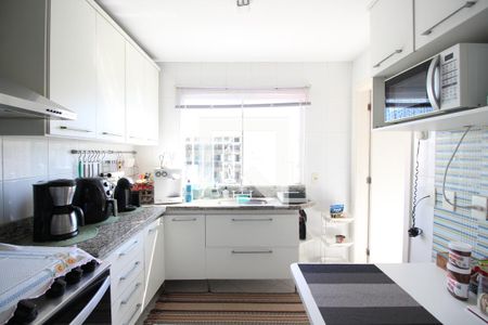 Casa de condomínio à venda com 203m², 4 quartos e 3 vagasCozinha