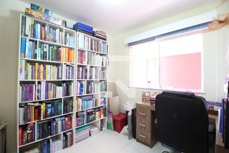 Casa de condomínio à venda com 203m², 4 quartos e 3 vagasSuíte 3