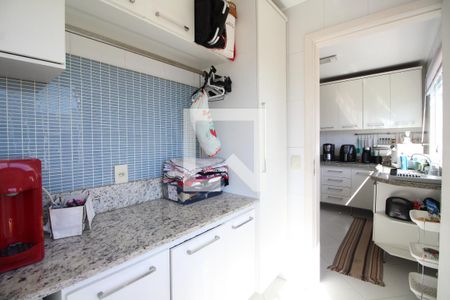 Casa de condomínio à venda com 203m², 4 quartos e 3 vagasÁrea de Serviço