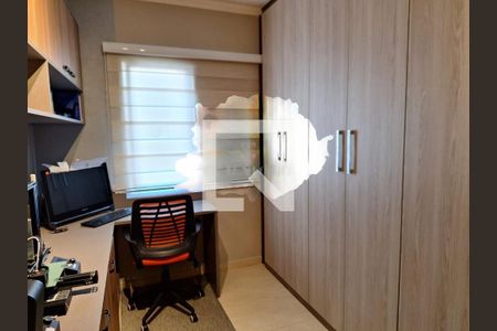 Casa à venda com 3 quartos, 155m² em Vila Carlos de Campos, São Paulo