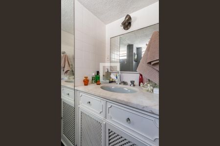 Apartamento à venda com 440m², 5 quartos e 5 vagasBanheiro 3