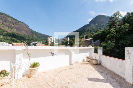 Apartamento à venda com 440m², 5 quartos e 5 vagasCobertura