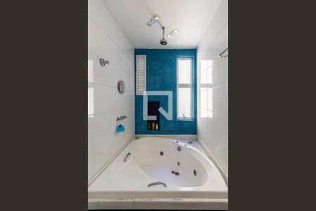 Apartamento à venda com 440m², 5 quartos e 5 vagasBanheiro 2