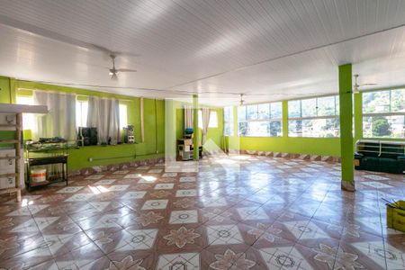 Casa para alugar com 3 quartos, 300m² em Concórdia, Belo Horizonte