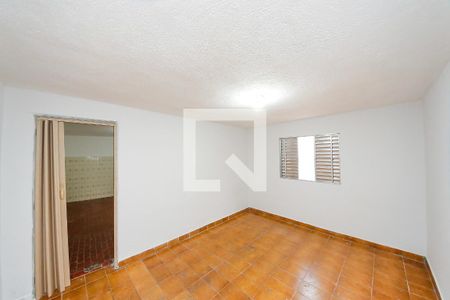Quarto de casa para alugar com 1 quarto, 50m² em Vila Portuguesa, São Paulo