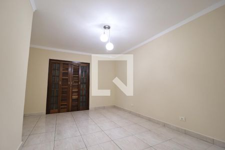 Casa à venda com 170m², 3 quartos e 1 vagaQuarto
