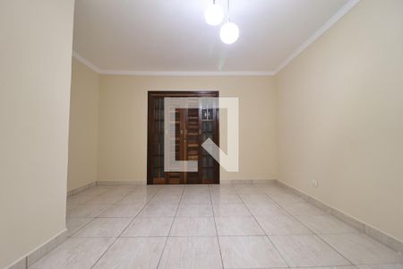 Casa à venda com 170m², 3 quartos e 1 vagaQuarto