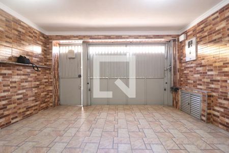 Garagem de casa à venda com 3 quartos, 170m² em Vila Celeste, São Paulo