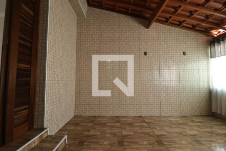 Casa à venda com 170m², 3 quartos e 1 vagaQuintal