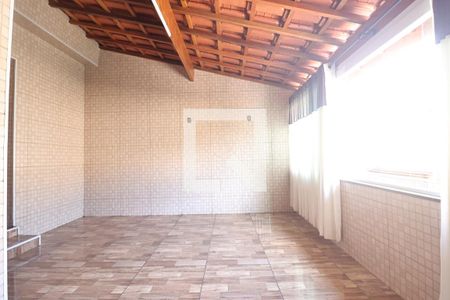 Casa à venda com 170m², 3 quartos e 1 vagaQuintal