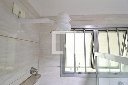 Casa à venda com 170m², 3 quartos e 1 vagaBanheiro