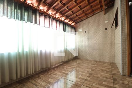 Casa à venda com 170m², 3 quartos e 1 vagaQuintal