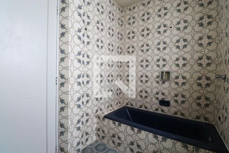 Casa à venda com 364m², 4 quartos e 5 vagasBanheiro 2