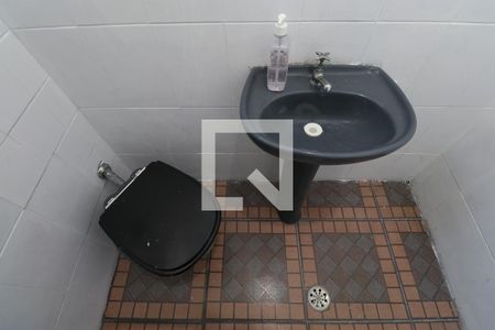 Casa à venda com 364m², 4 quartos e 5 vagasBanheiro 1