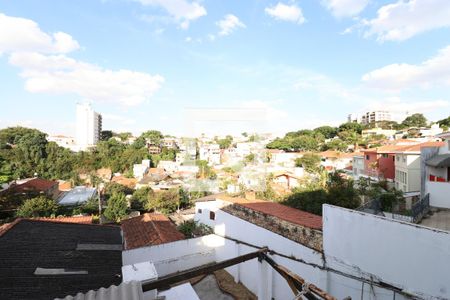 Casa à venda com 364m², 4 quartos e 5 vagasVista