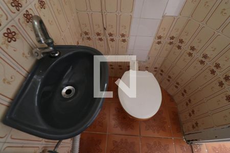 Casa à venda com 364m², 4 quartos e 5 vagasBanheiro 2