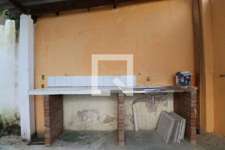 Casa à venda com 364m², 4 quartos e 5 vagasQuintal