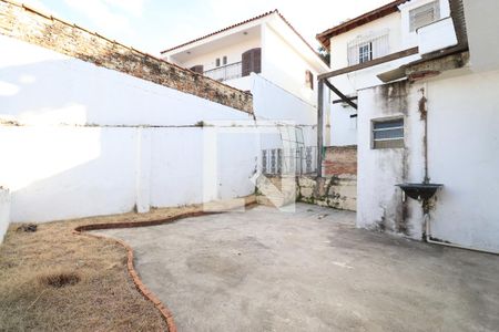 Casa à venda com 364m², 4 quartos e 5 vagasEdicula
