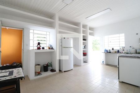 Casa à venda com 364m², 4 quartos e 5 vagasCozinha