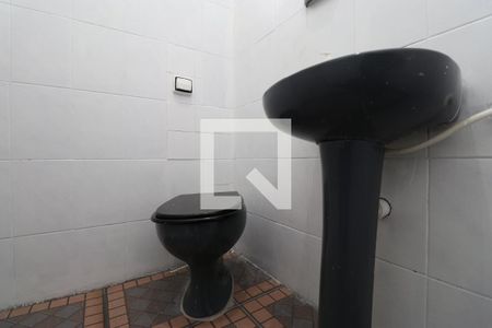 Casa à venda com 364m², 4 quartos e 5 vagasBanheiro 1