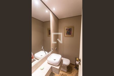 Lavabo da Sala de apartamento à venda com 4 quartos, 136m² em Lourdes, Belo Horizonte
