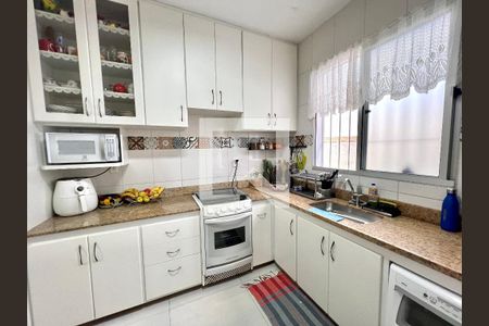 Cozinha de casa à venda com 3 quartos, 180m² em Alvorada, Contagem