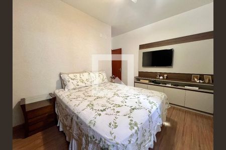 Casa à venda com 180m², 3 quartos e 2 vagasQuarto 3