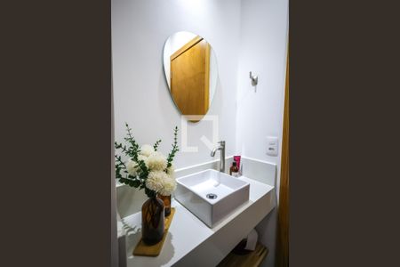 Casa à venda com 189m², 3 quartos e 2 vagasLavabo