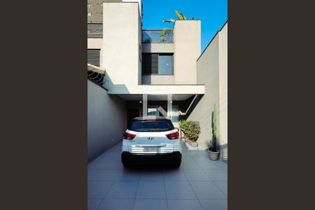 Casa à venda com 189m², 3 quartos e 2 vagasfachada interna