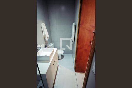 Casa à venda com 189m², 3 quartos e 2 vagasSuíte 1