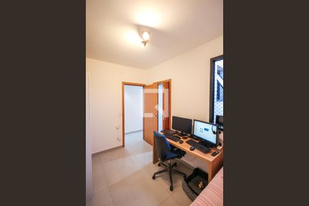 Casa à venda com 189m², 3 quartos e 2 vagasSuíte 2