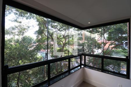 Vista da Sala de apartamento à venda com 3 quartos, 189m² em Vila Romana, São Paulo