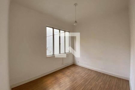 Quarto de apartamento à venda com 1 quarto, 60m² em Catete, Rio de Janeiro