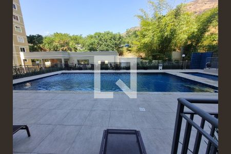 Apartamento à venda com 50m², 2 quartos e 1 vaga Apartamento à venda com 50m², 2 quartos e 1 vagaÁrea comum - Piscina