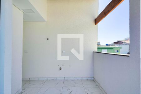 Casa à venda com 76m², 2 quartos e 1 vaga Casa à venda com 76m², 2 quartos e 1 vagaCobertura