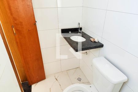 Casa à venda com 76m², 2 quartos e 1 vaga Casa à venda com 76m², 2 quartos e 1 vagaBanheiro da Suite 2