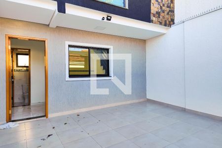 Casa à venda com 76m², 2 quartos e 1 vaga Casa à venda com 76m², 2 quartos e 1 vagaGaragem