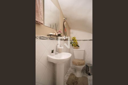 Lavabo de casa para alugar com 3 quartos, 170m² em Vila Nova Savoia, São Paulo