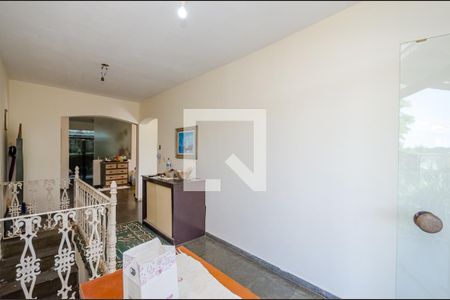 Casa à venda com 240m², 3 quartos e 13 vagasCorredor