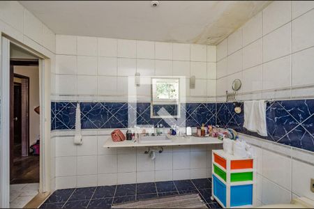 Casa à venda com 240m², 3 quartos e 13 vagasBanheiro Quarto 