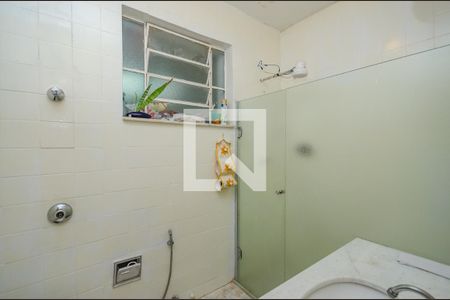 Casa à venda com 240m², 3 quartos e 13 vagasBanheiro