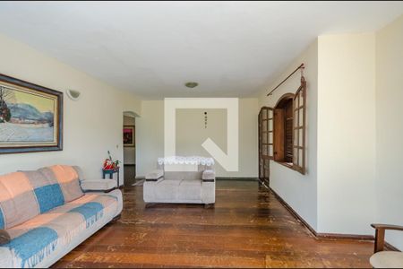 Sala de casa à venda com 3 quartos, 240m² em Ipe, Nova Lima