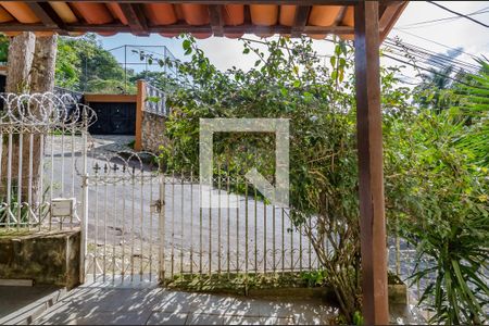 Casa à venda com 240m², 3 quartos e 13 vagasVaranda