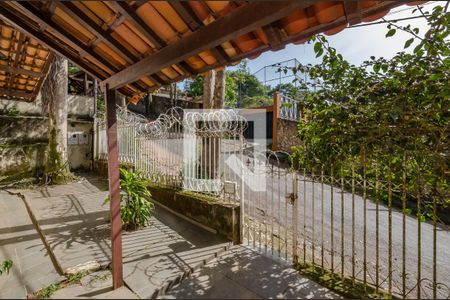 Casa à venda com 240m², 3 quartos e 13 vagasVaranda